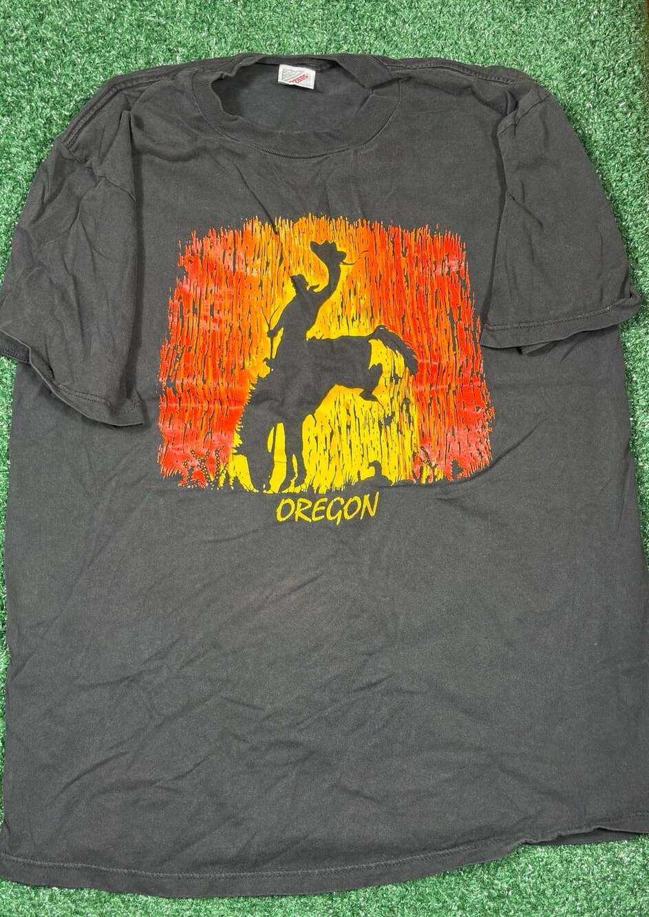 Vintage Hanes Oregon Cowboy Rodeo T-Shirt Black Graphic Tee